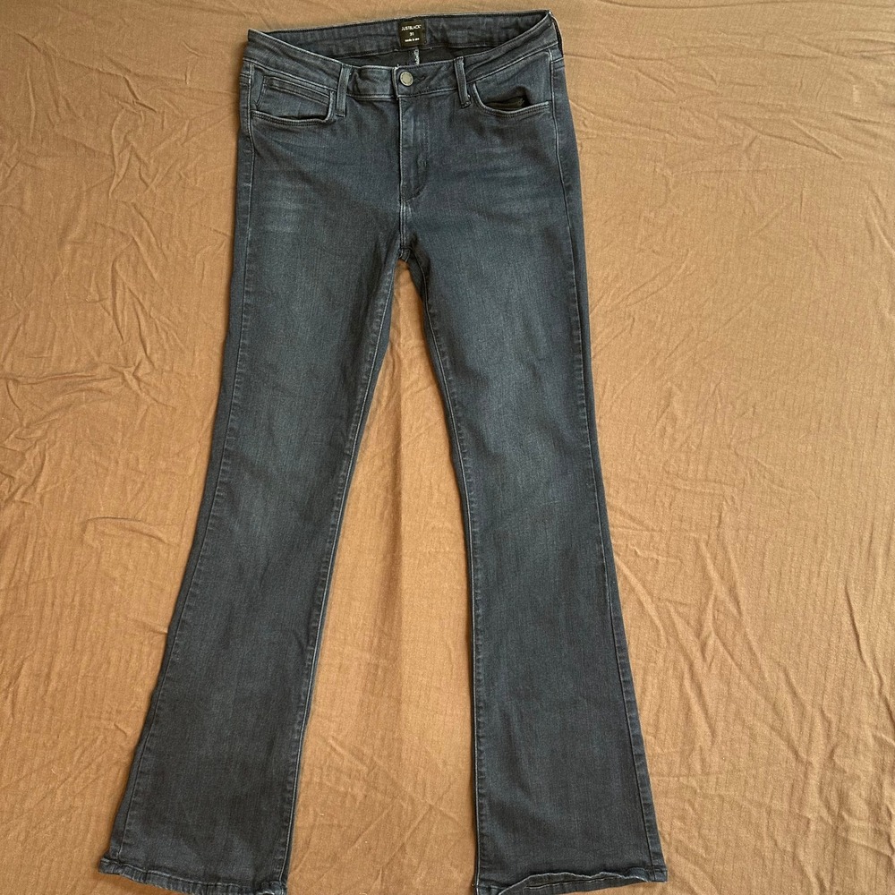 Just Black Jeans Size 31 Dark Wash Denim Flare Leg Womens